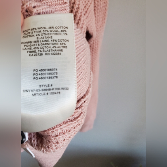 Aritzia wilfred free light pink waffle knit sweater. Womens medium.  EUC - Picture 4 of 6